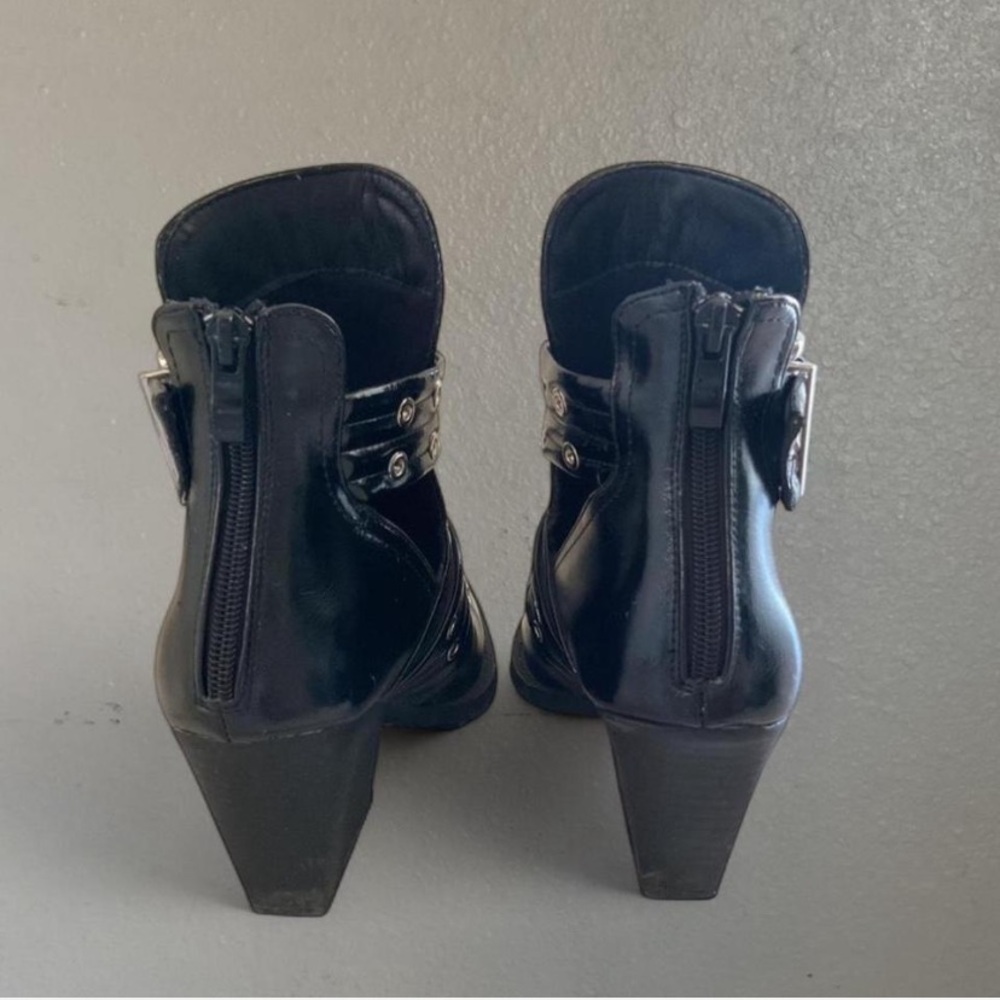 Black Buckle-Strap Pointed Toe Ankle Boots - Women - Picture 2 of 5